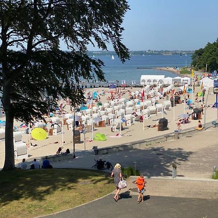 Strandblick Mit Strandkorb & Fahrraedern Глюксбург Экстерьер фото